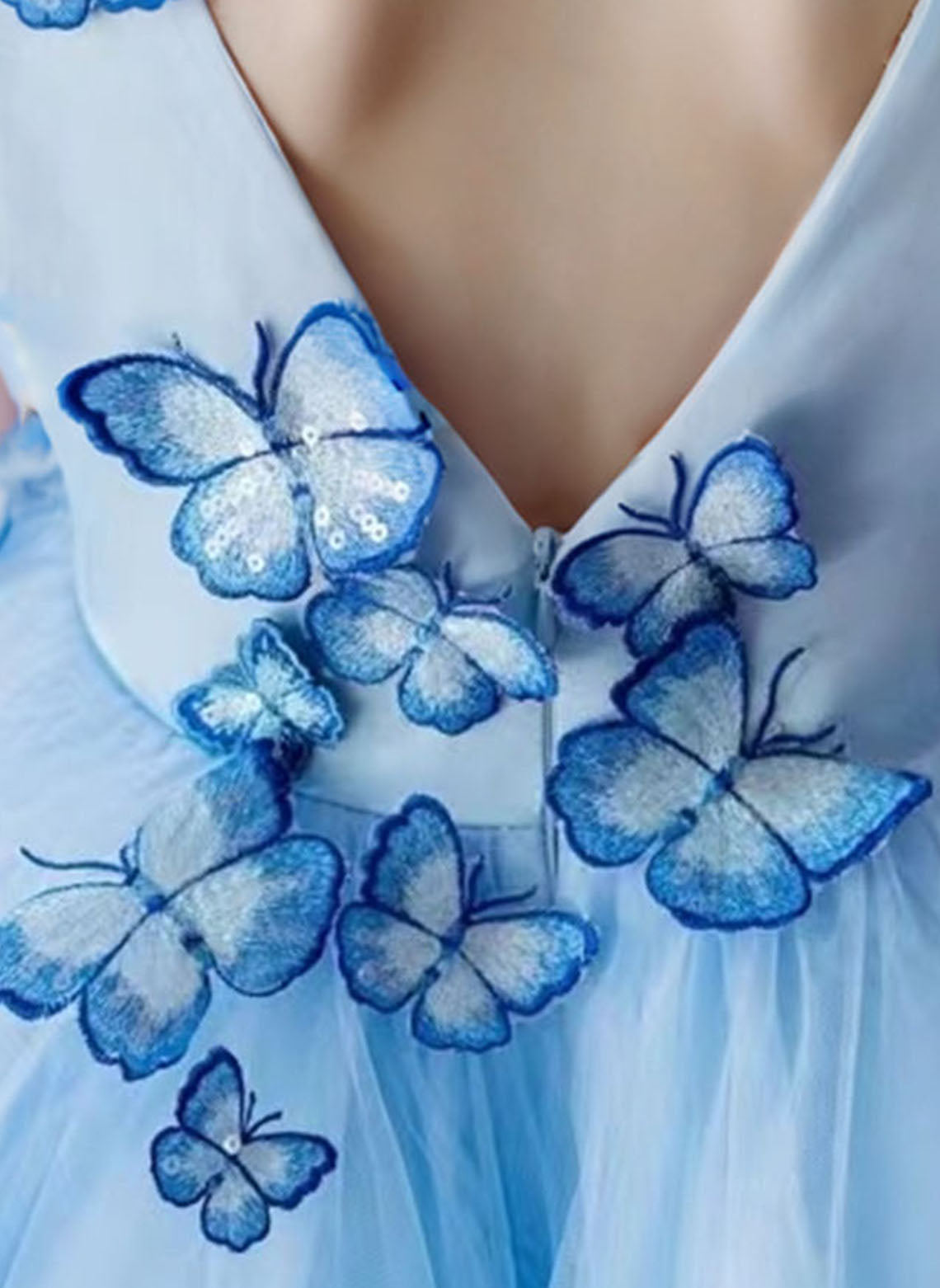 Floryme Ball-Gown/Princess V-neck Satin Tulle Knee-length Flower Girl Dress