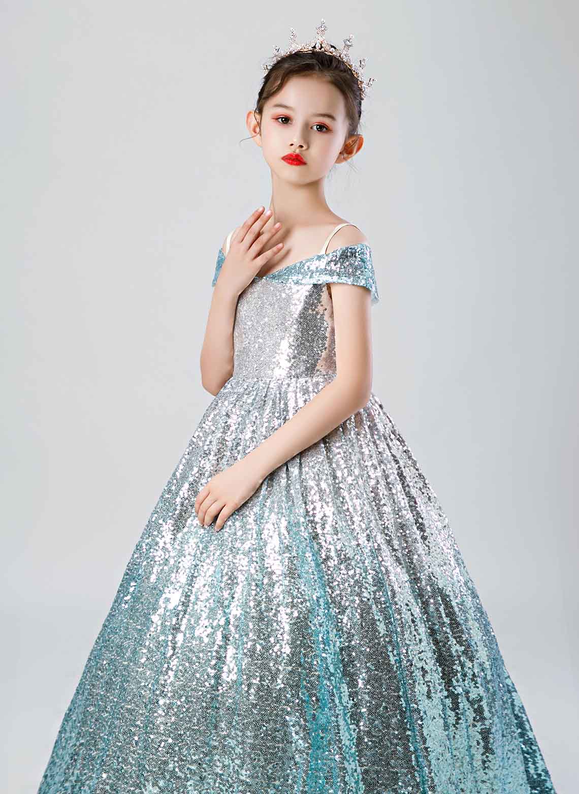 Floryme Ball-Gown/Princess Off the Shoulder Sweep Train Sequins Dress