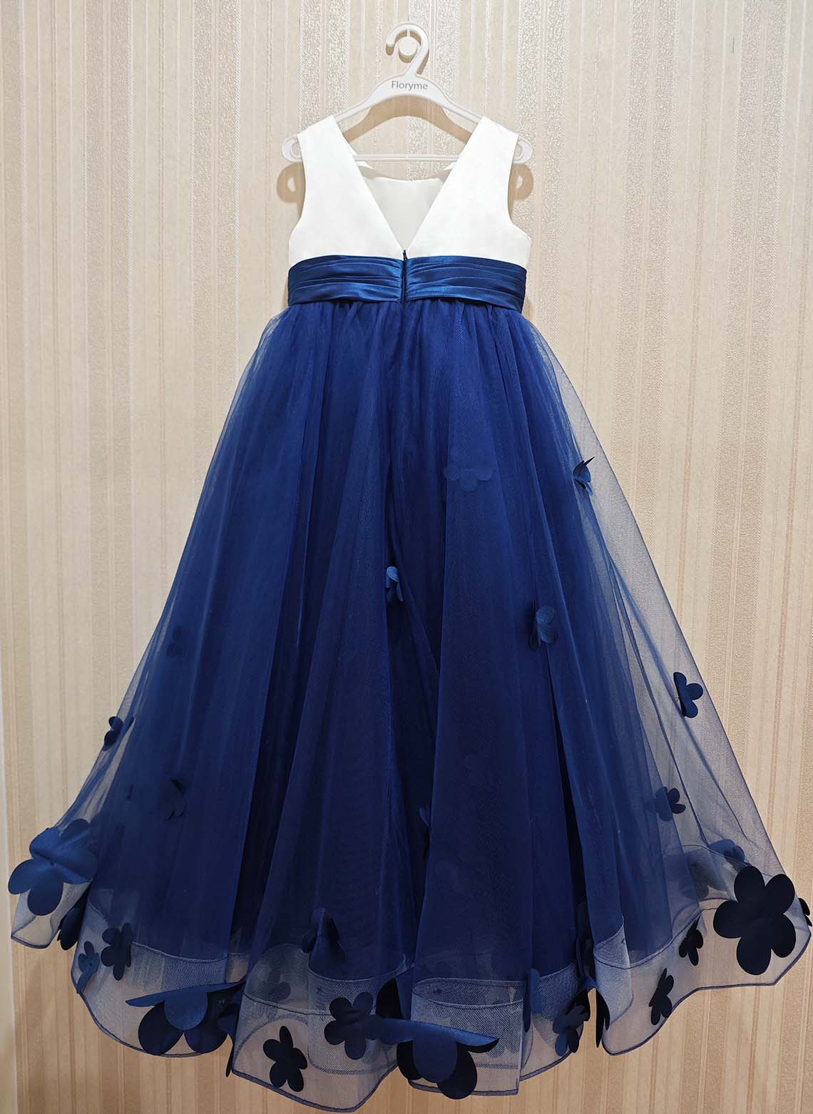 Floryme A-line Scoop Satin Tulle Floor-Length Flower Girl Dress