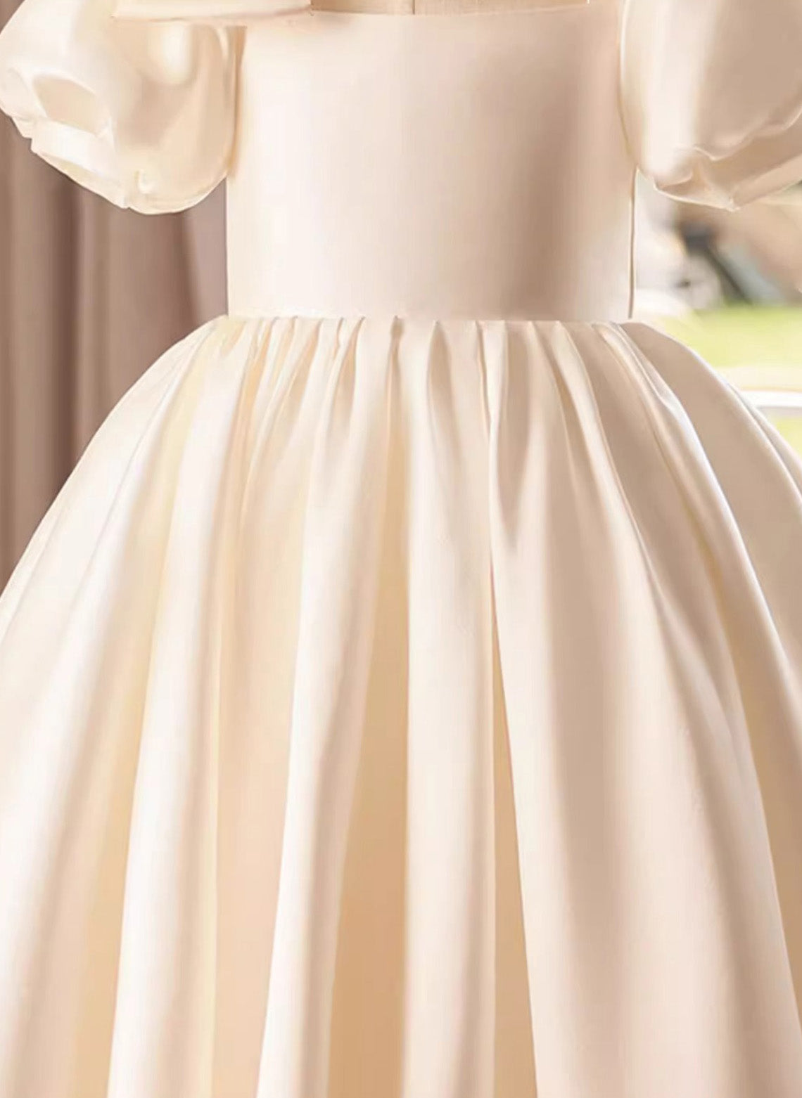 Floryme Ball-Gown/Princess Square Neck Satin Floor Length Flower Girl Dress With Bow