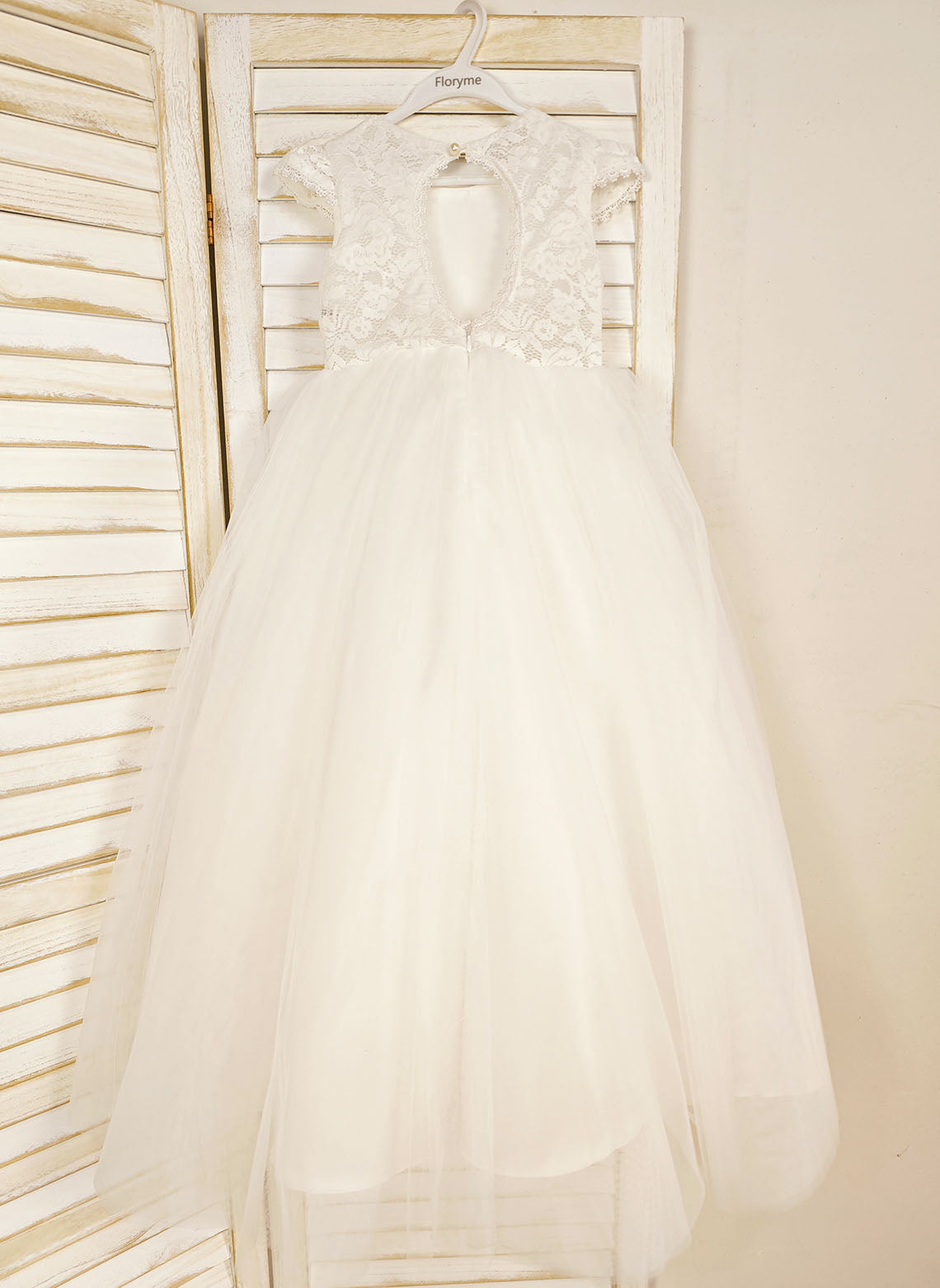 Floryme A-line Scoop Tulle/Lace Floor-length Flower Girl Dress