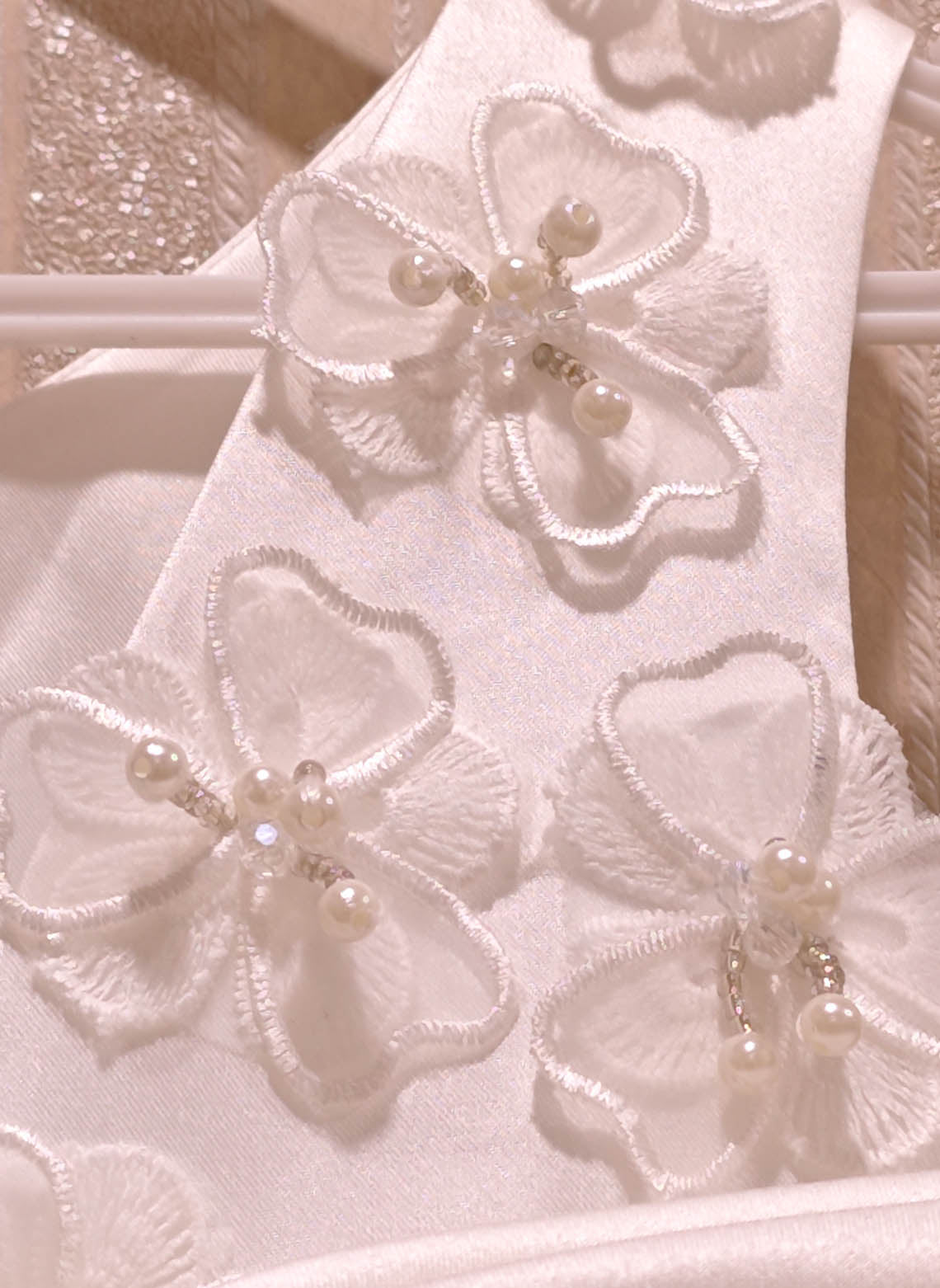 Floryme Ball-gown/Princess Scoop Neck Satin Tulle Floor-length Flower Girl Dress With Bow