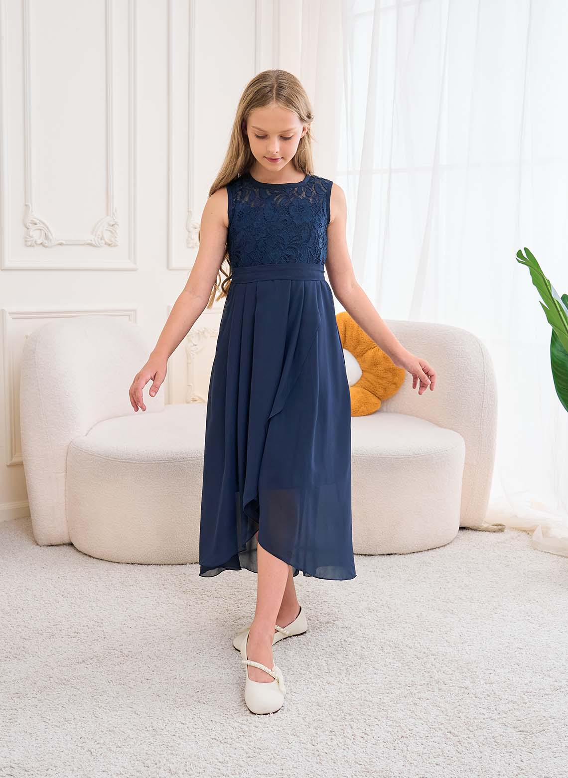 Floryme A-line Lace/Chiffon Asymmetrical Junior Bridesmaid Dress