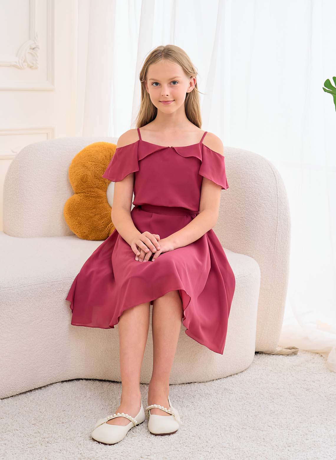 Floryme A-line Cold Shoulder Knee-Length Chiffon Junior Bridesmaid Dress