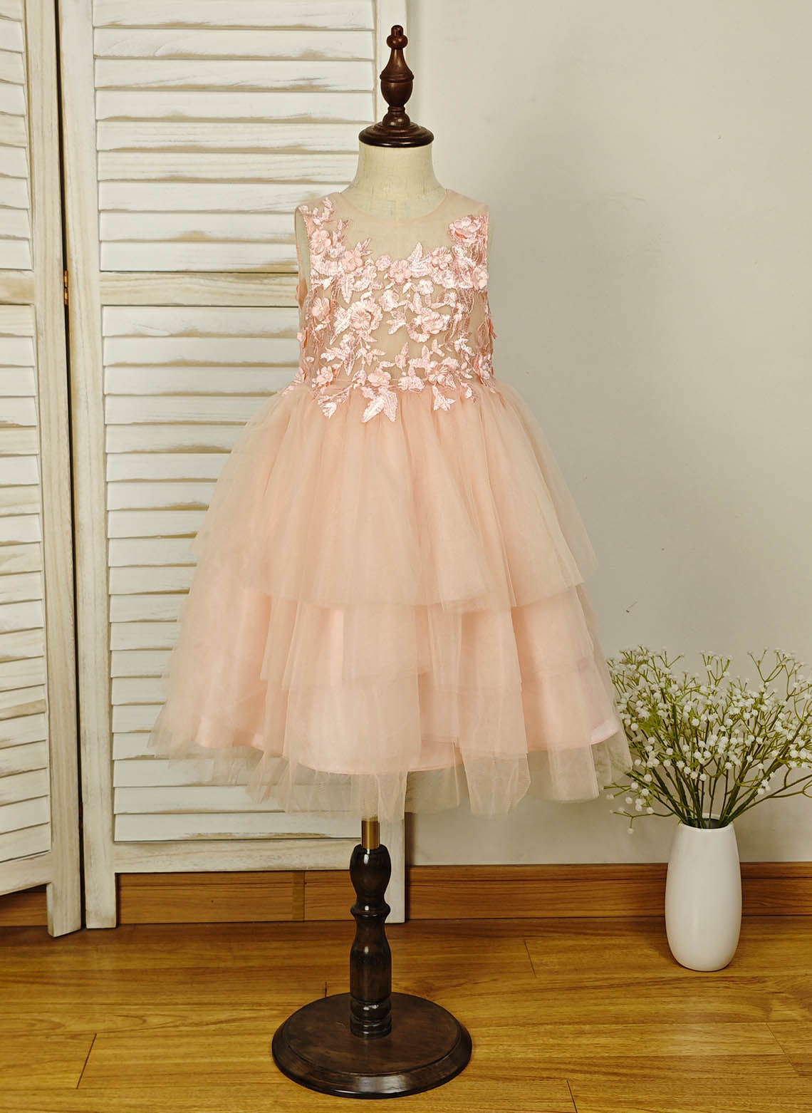 Floryme A-line Tulle Knee-Length Flower Girl Dress with Appliques Lace