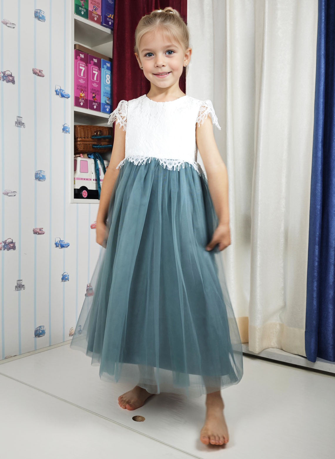 Floryme A-line Lace Tulle Tea-Length Flower Girl Dress