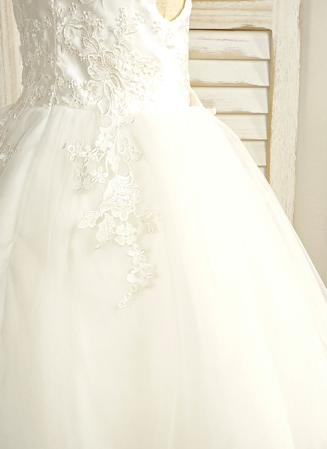 Floryme Ball-Gown/Princess Scoop Lace/Tulle Tea-Length Flower Girl Dress With 3D Flowers