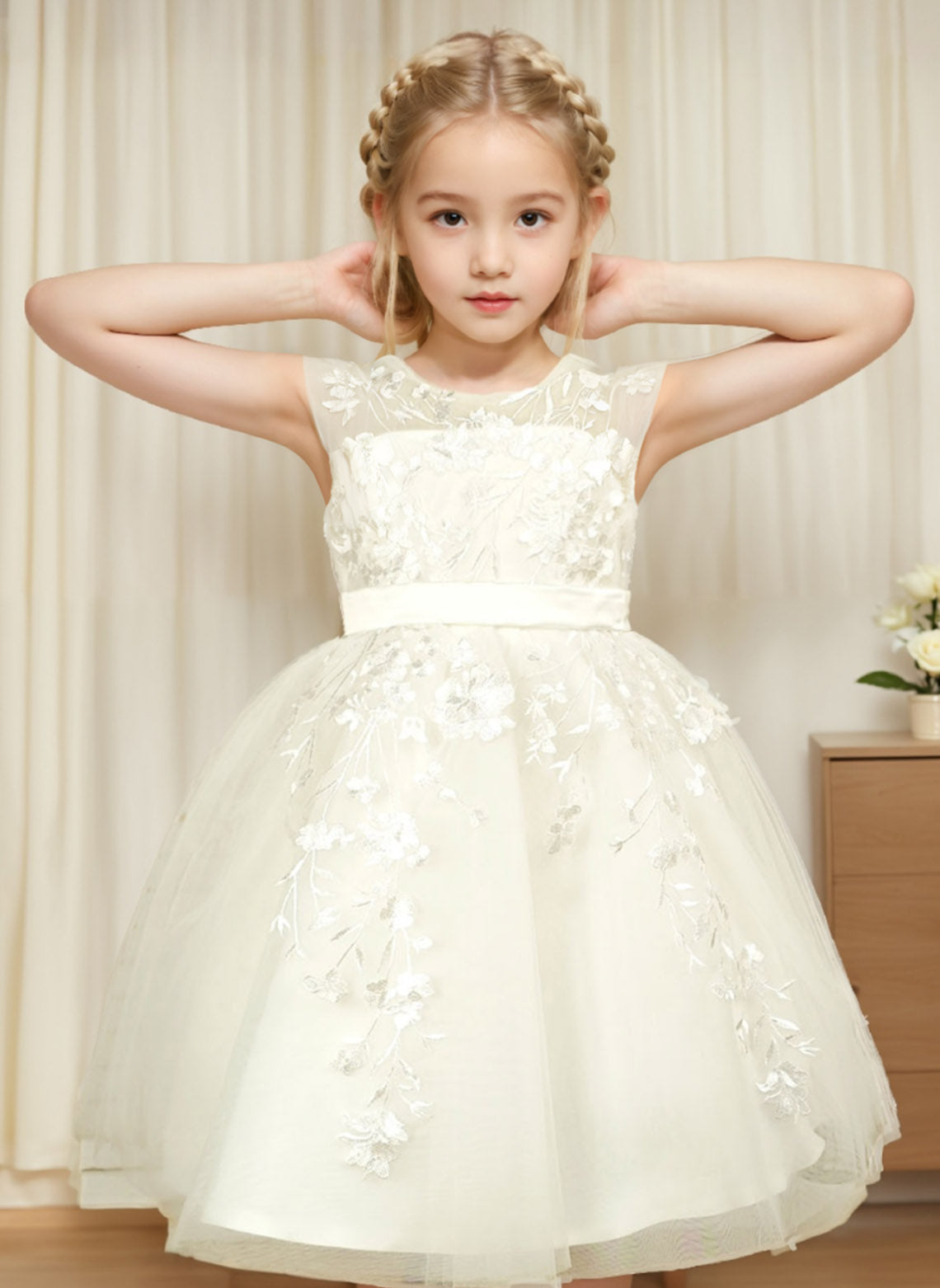 Floryme Ball-Gown Scoop Tulle/Satin Tea-Length Flower Girl Dress With Lace Applique