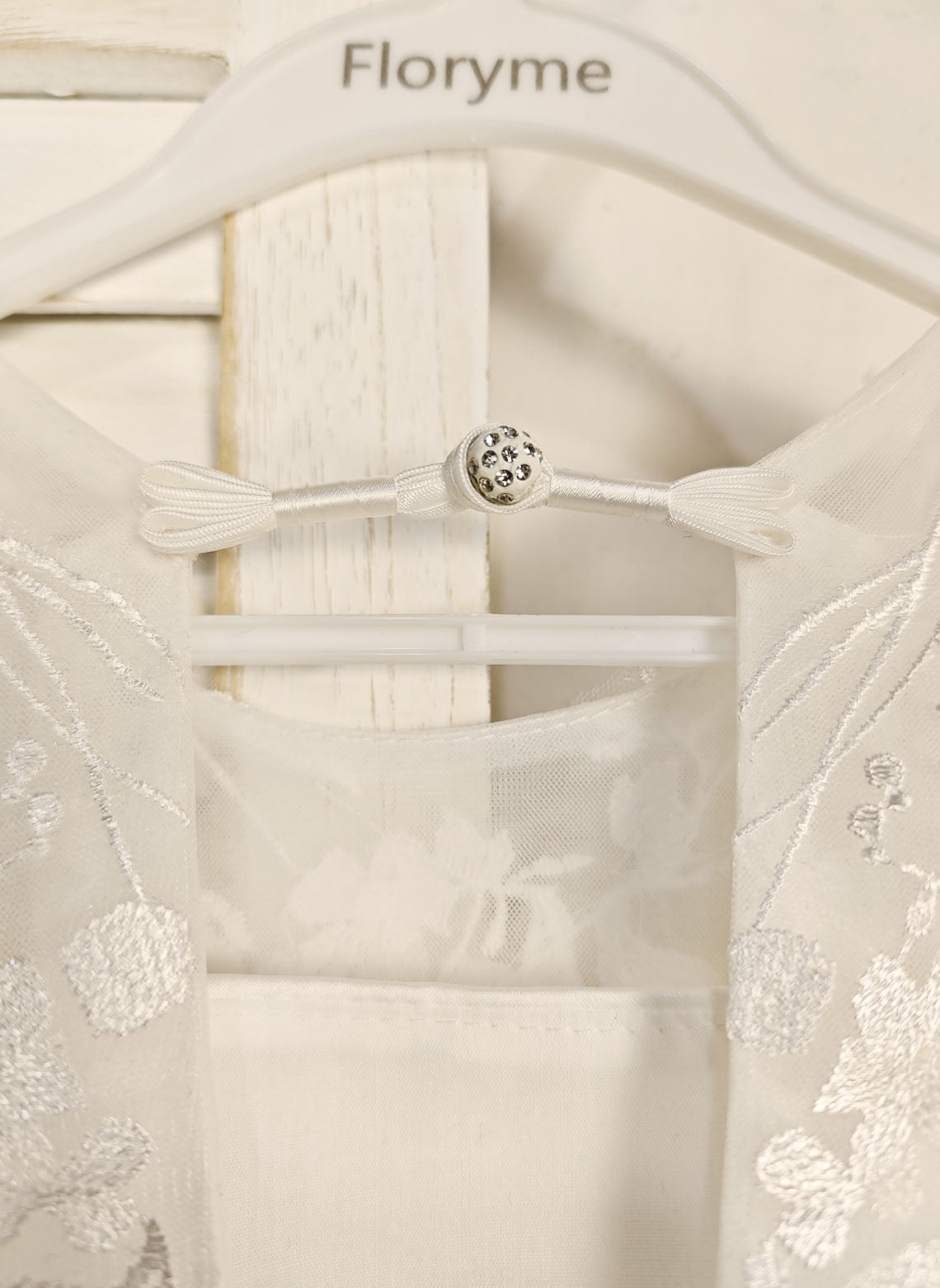 Floryme Ball-Gown Scoop Tulle/Satin Tea-Length Flower Girl Dress With Lace Applique