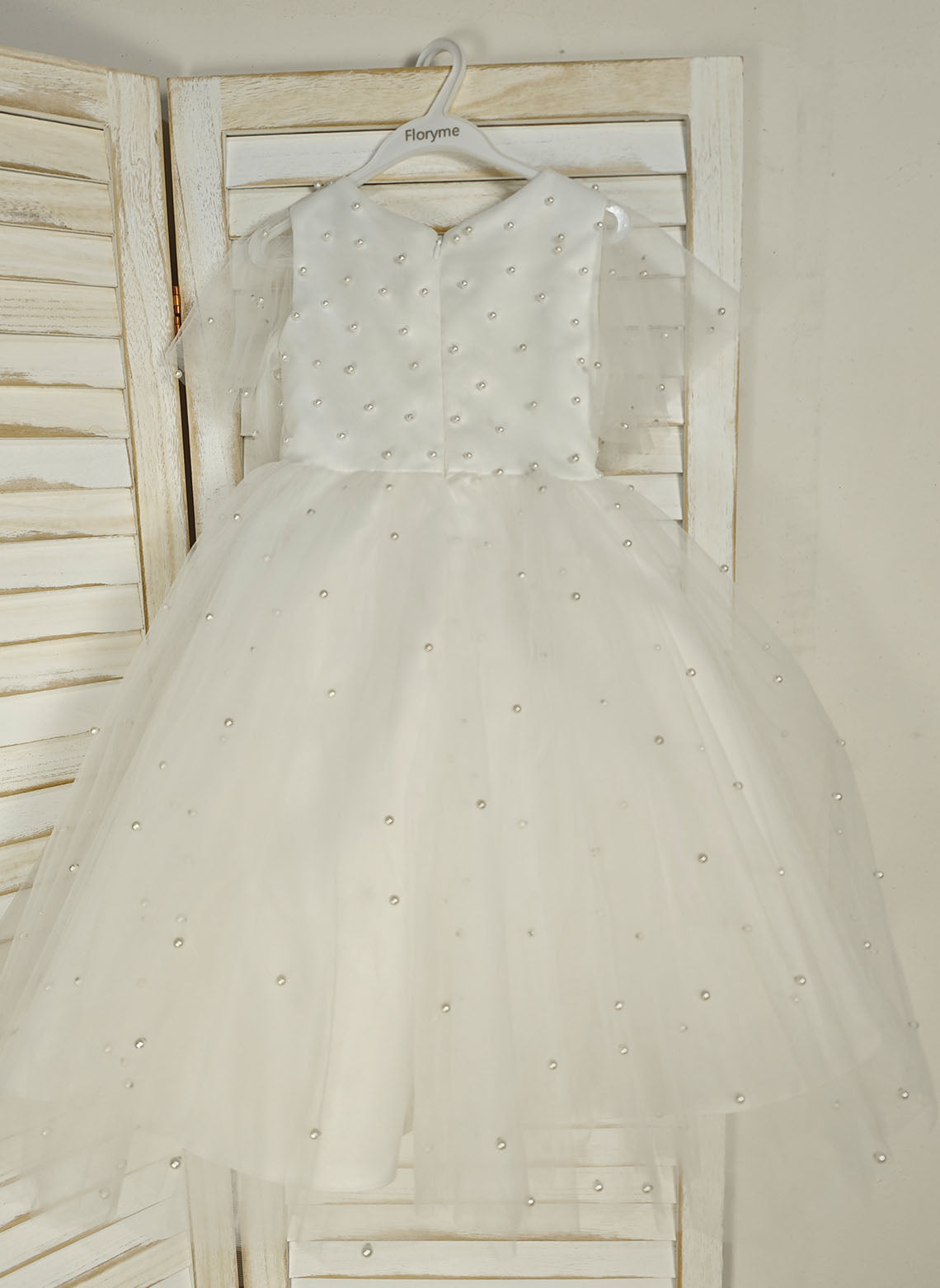 Floryme Ball-Gown Scoop Tulle Tea-Length Flower Girl Dress With Pearls