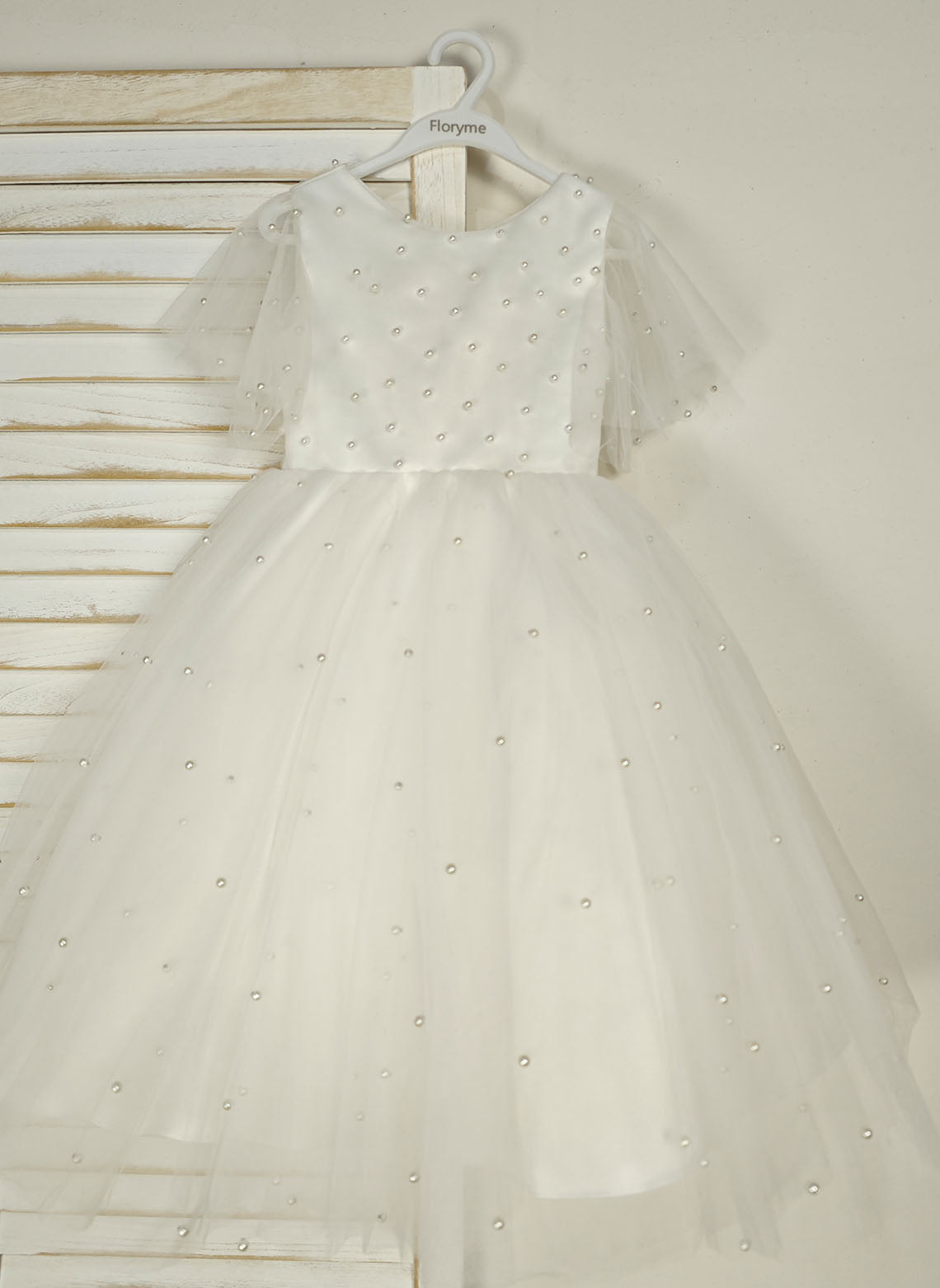 Floryme Ball-Gown Scoop Tulle Tea-Length Flower Girl Dress With Pearls