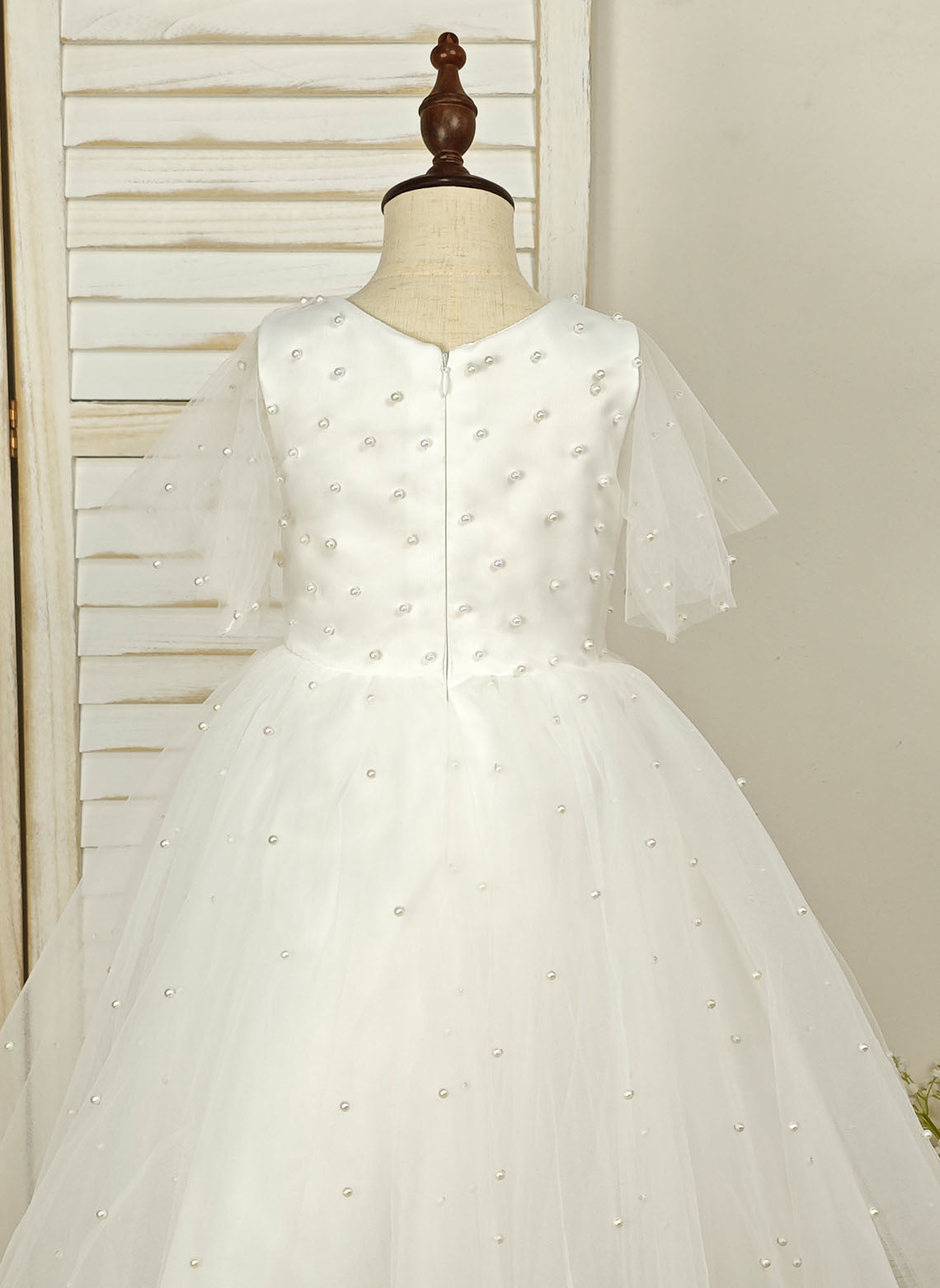 Floryme Ball-Gown Scoop Tulle Tea-Length Flower Girl Dress With Pearls