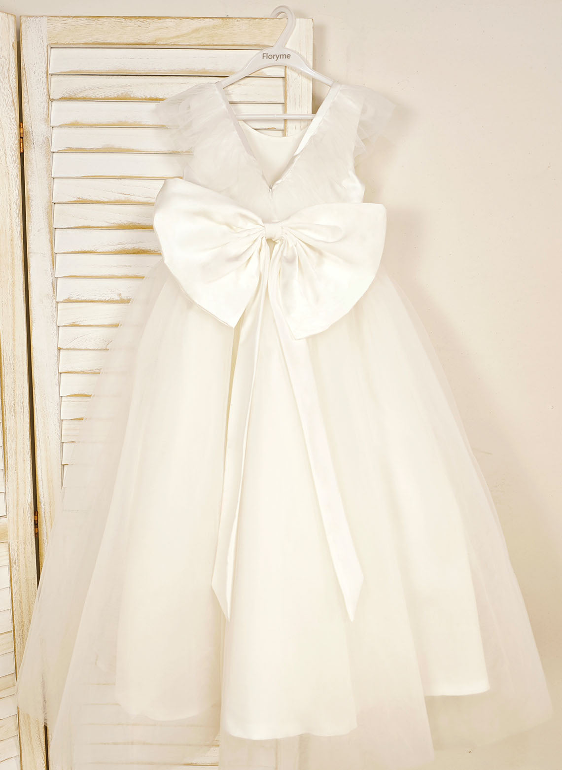 Floryme Ball-Gown Scoop Satin/Tulle Floor-length Flower Girl Dress With Bow