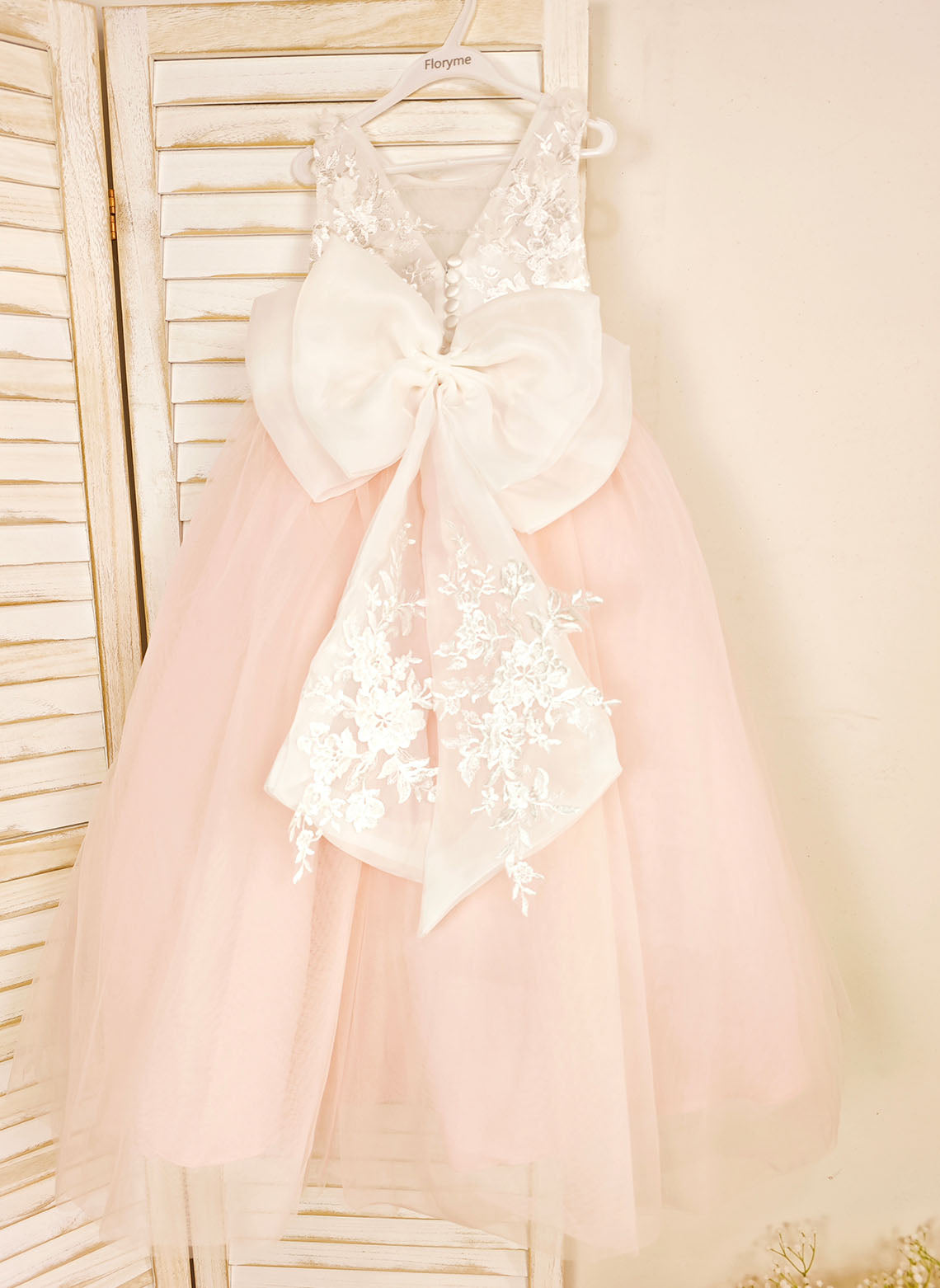 Floryme Ball-Gown Scoop Tulle Floor-length Flower Girl Dress With Bow/Lace Applique