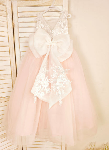 Floryme Ball-Gown Scoop Tulle Floor-length Flower Girl Dress With Bow/Lace Applique