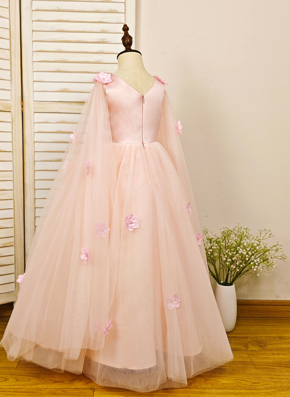 Floryme Ball-Gown Scoop Tulle/Satin Floor-length Flower Girl Dress With 3D Flower/Beading