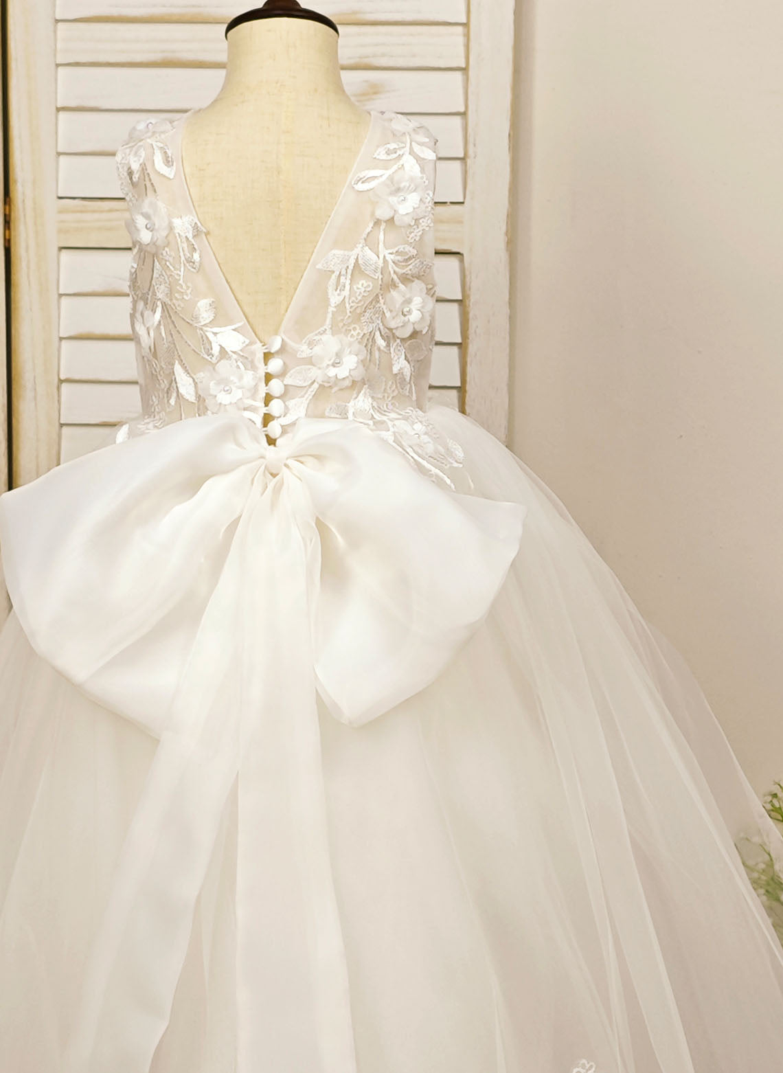 Floryme Ball-Gown Scoop Tulle/Satin Court Train Flower Girl Dress With 3D Flower/Pearl/Bow