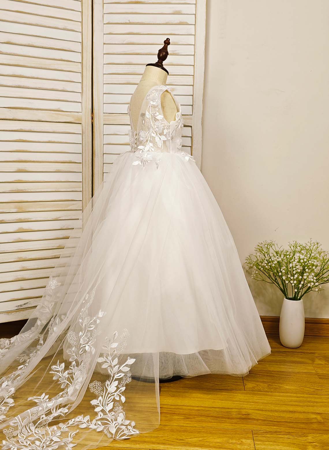 Floryme Ball-Gown Scoop Tulle/Satin Court Train Flower Girl Dress With 3D Flower/Pearl/Bow