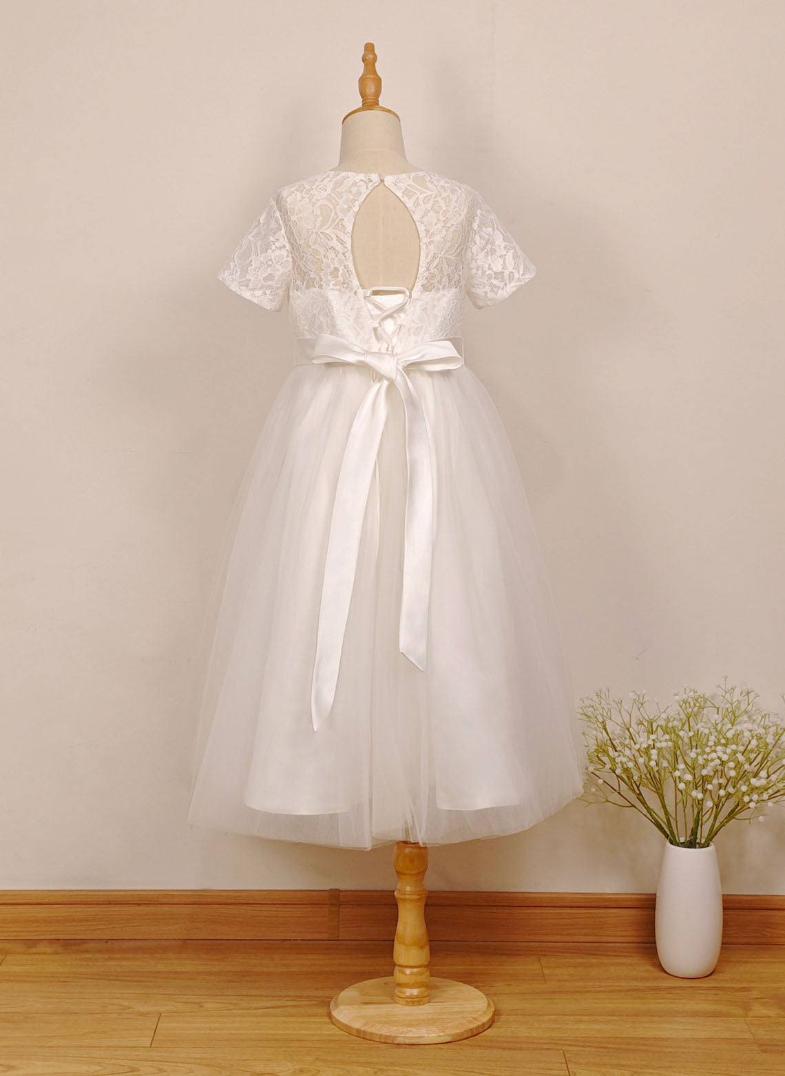 Floryme A-line Scoop Tulle/Lace Tea-length Flower Girl Dress With Bow