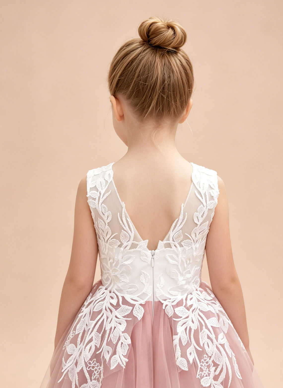 Floryme A-line Scoop Tulle Lace Floor-Length Flower Girl Dress